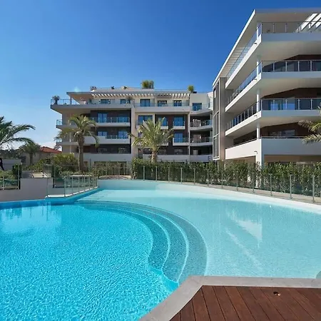 Apartment 2beds Lux-parc Du Cap *